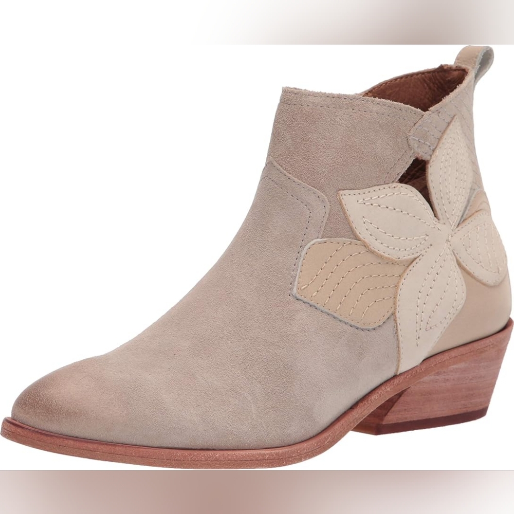 NWT Women's Frye Farrah Floral Booties, Size 9M